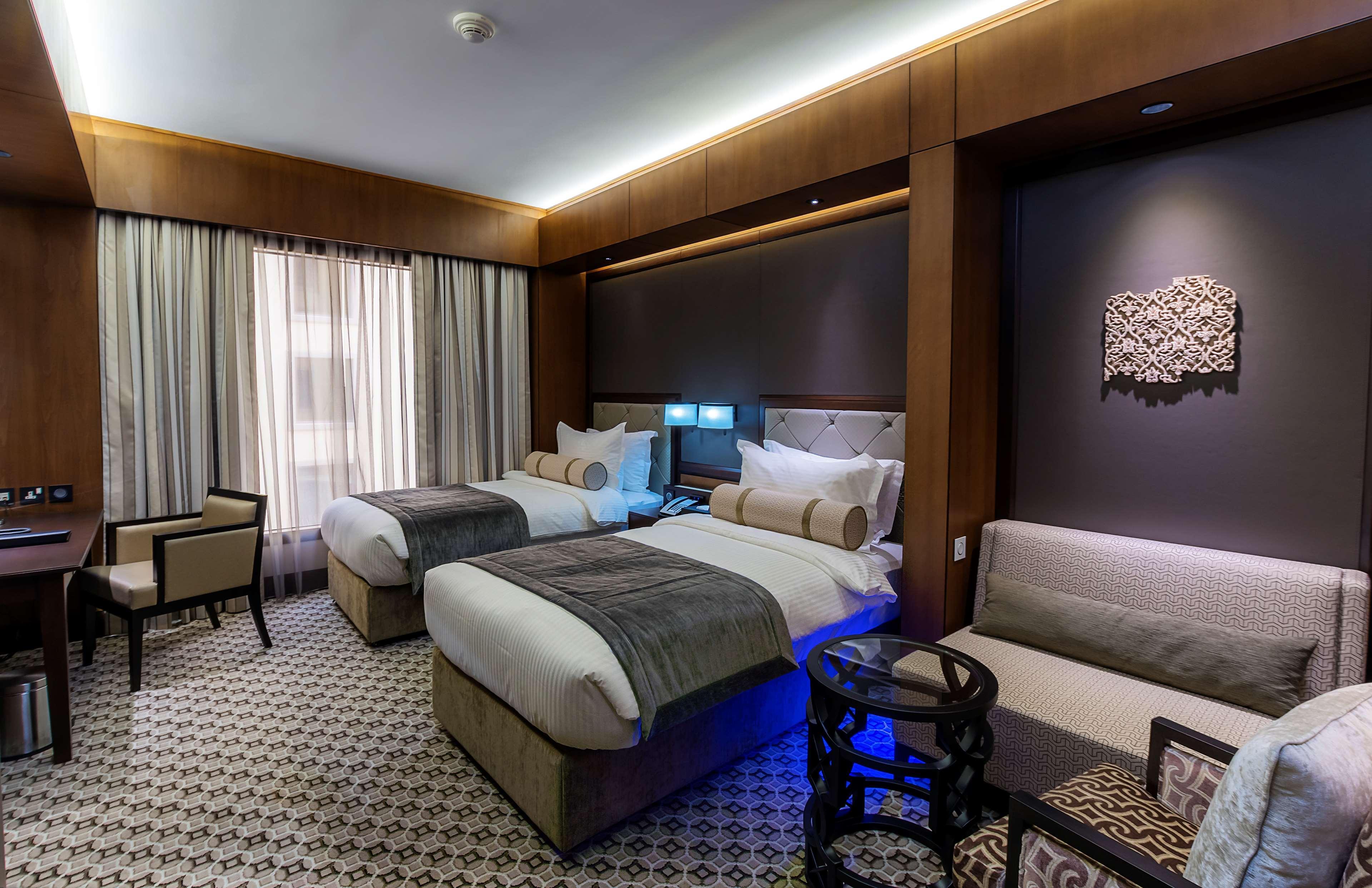 Ayla Grand Hotel Al Ain Exterior foto Deluxe Room