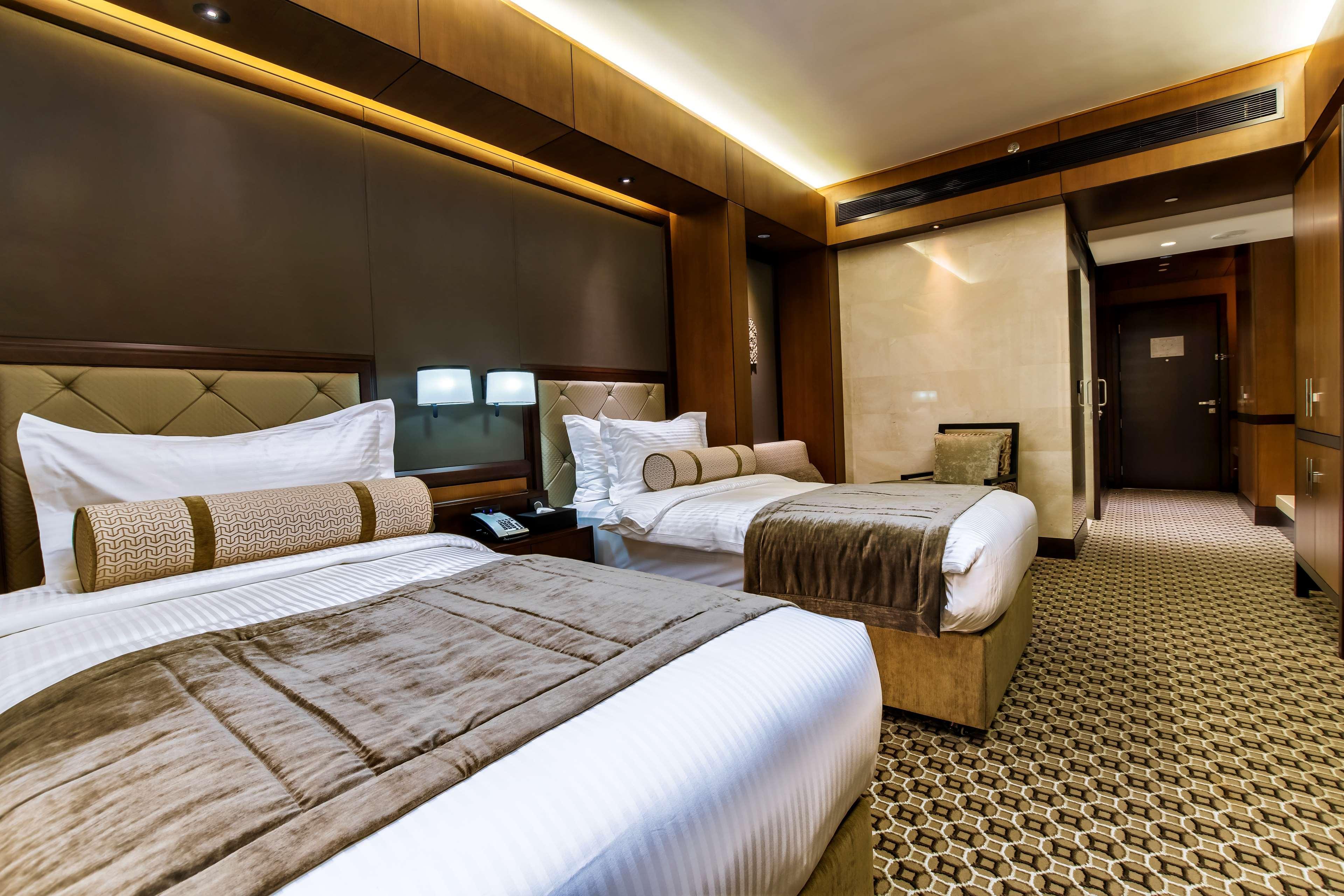 Ayla Grand Hotel Al Ain Exterior foto Deluxe Room