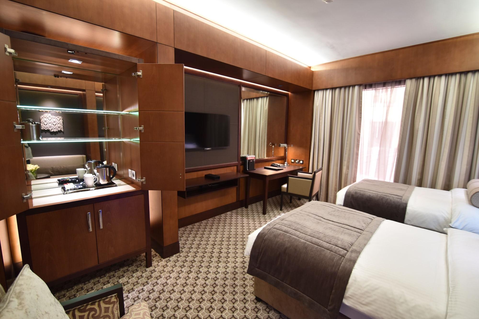Ayla Grand Hotel Al Ain Exterior foto Deluxe Room